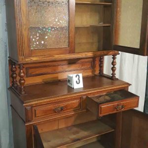 Buffetkast met laden