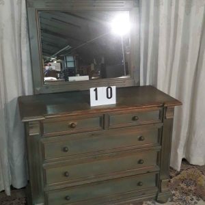Commode met losse spiegel