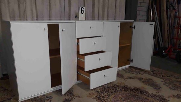 Witte kast bestaande uit 3 delen - Afbeelding 4