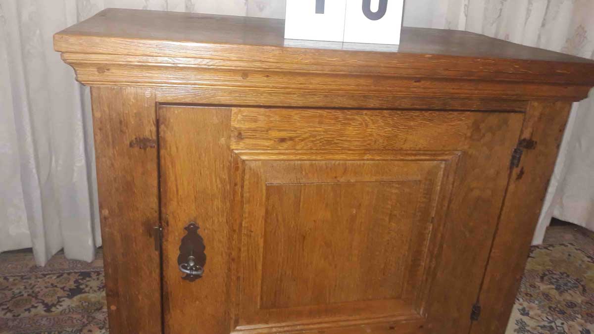 Donker eiken tv-kast met deur - Afbeelding 3