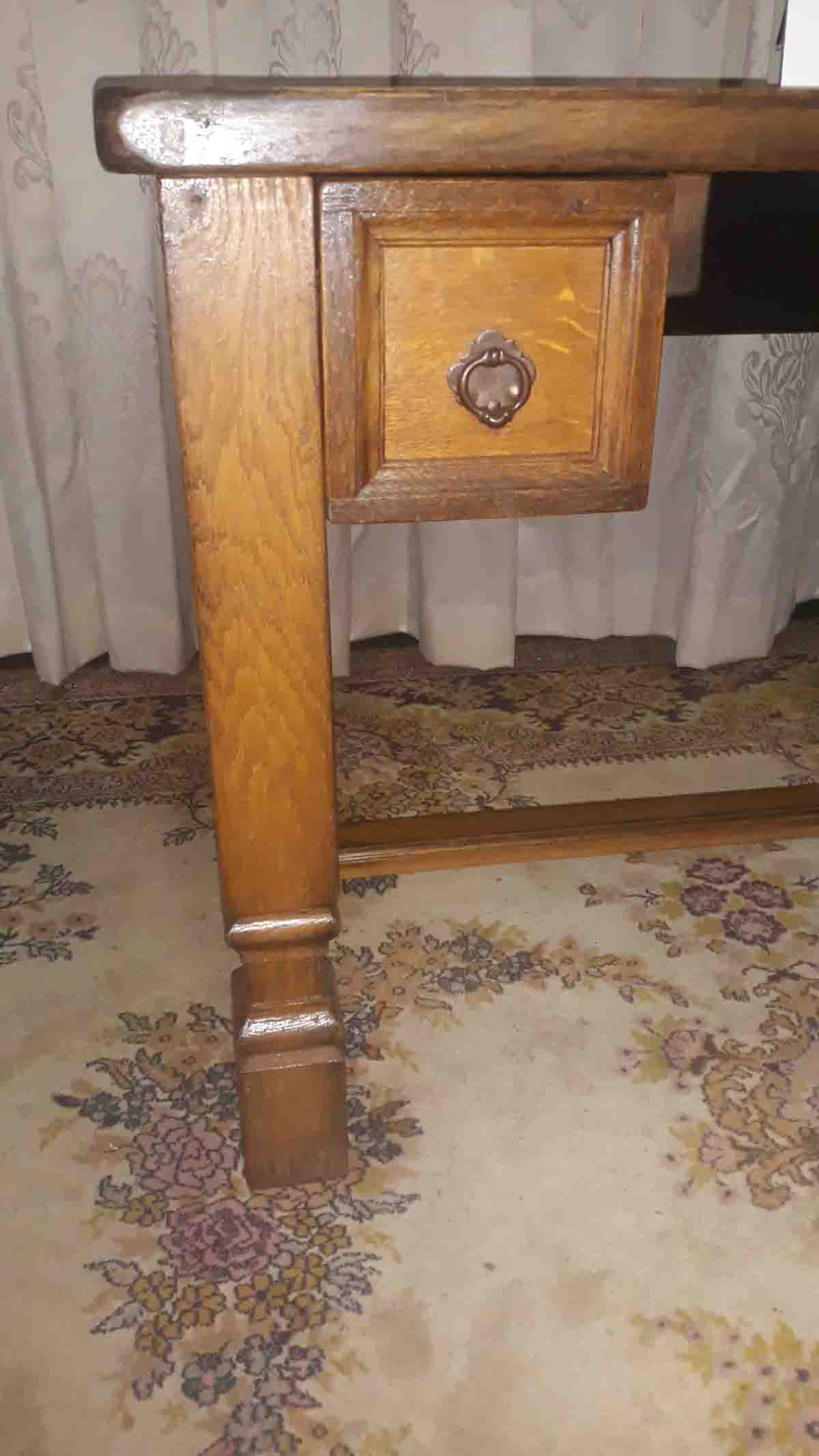 Zwaar eiken kinderbureau - Afbeelding 3